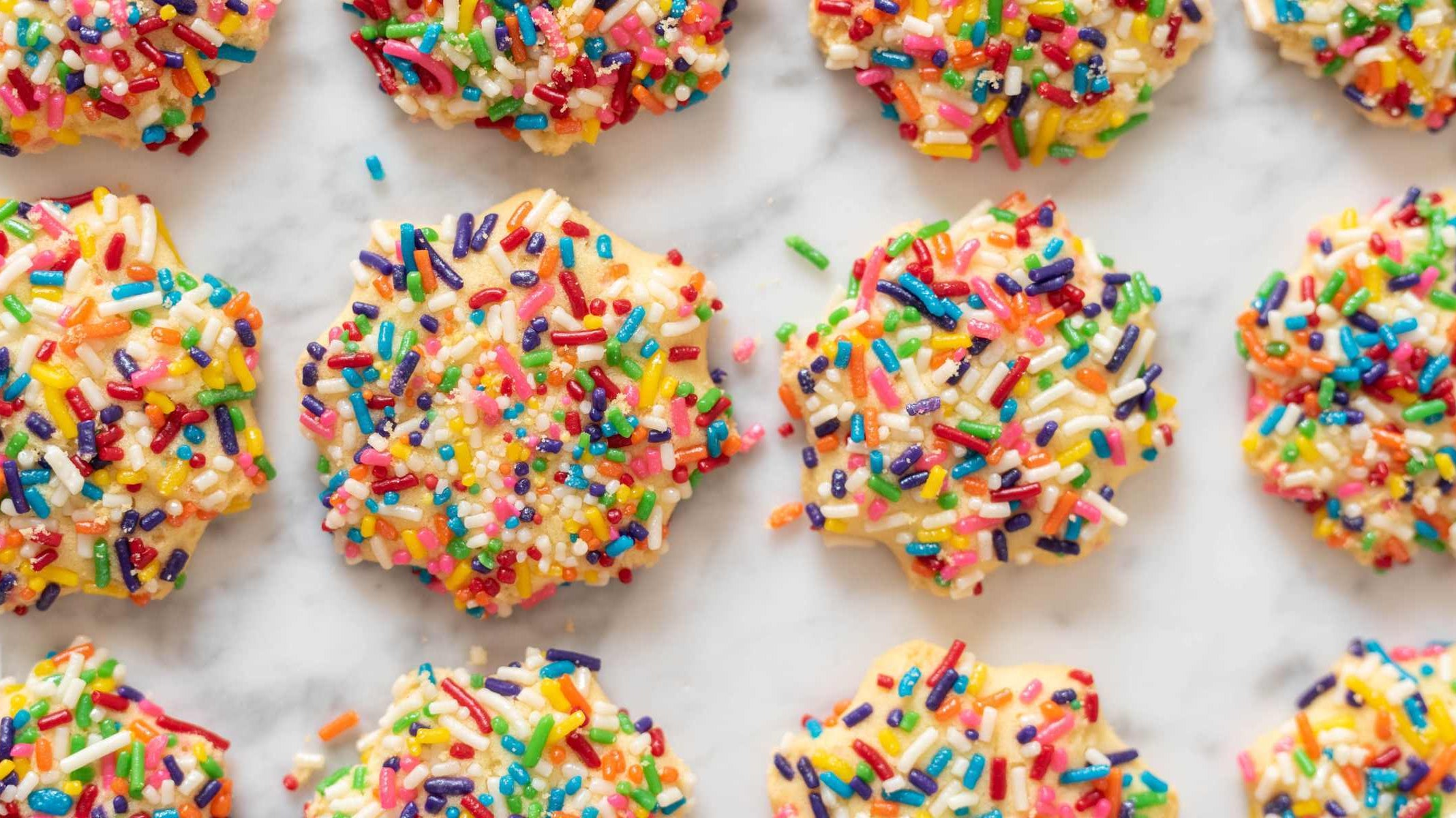 Freed's Bakery Cookies Guide: Photo Cookies, Macarons, and Classic Treats for Every Occasion