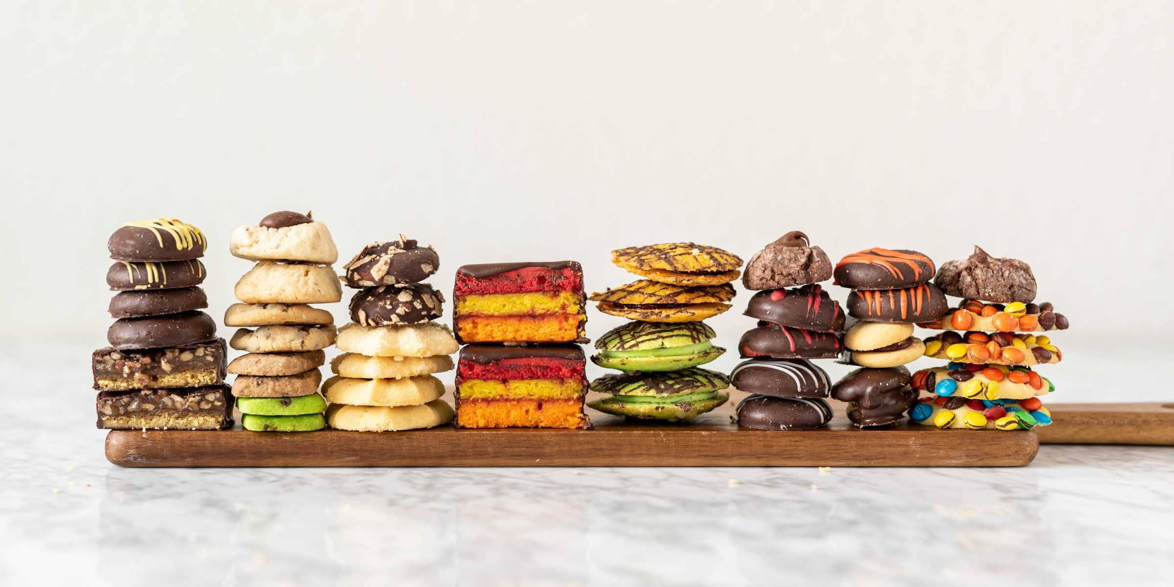 How to Elevate Corporate Events with Dessert Catering