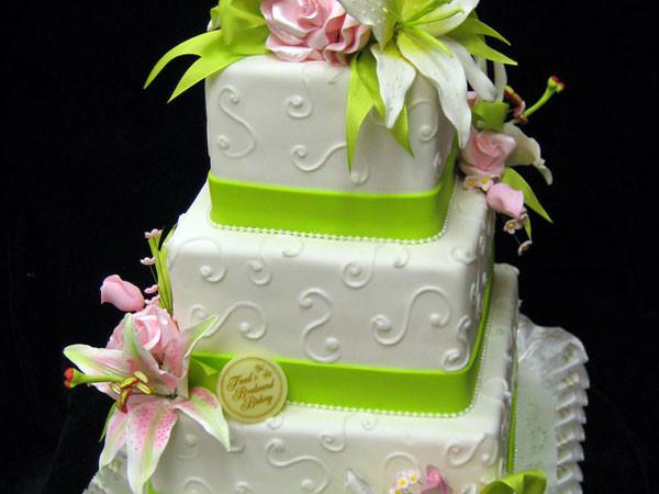Bright Lilly Wedding Cake Freed's Bakery 