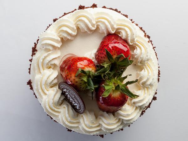 Brown Derby Cake Slice Cake Slice & Pastry Freed's Bakery