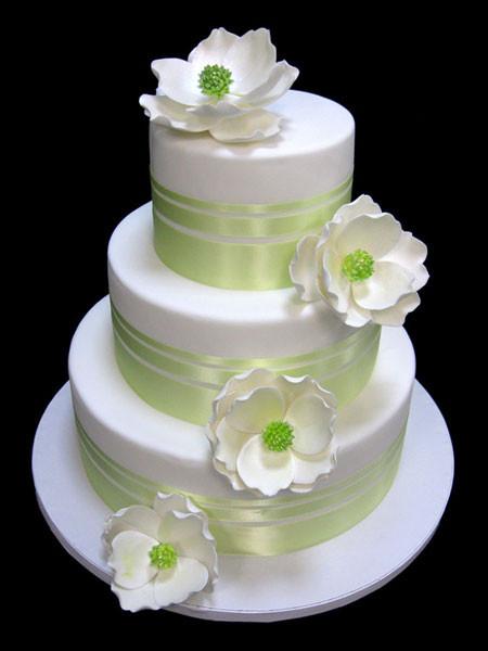 Ribbon Magnolias Wedding Cake Freed's Bakery 