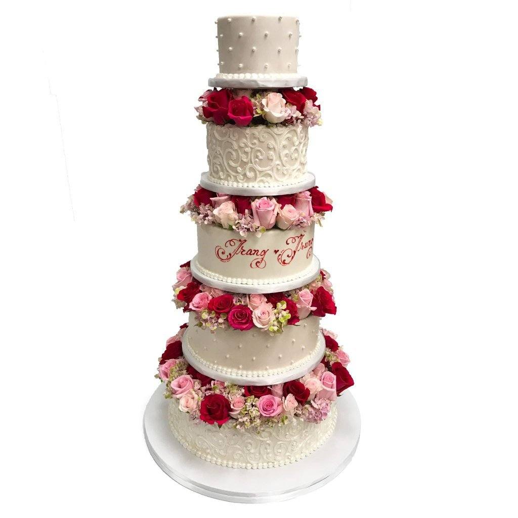 Towers of Flowers Wedding Cake Freed's Bakery