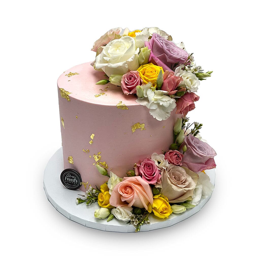 Fresh Flower Cascade Theme Cake Freed's Bakery 