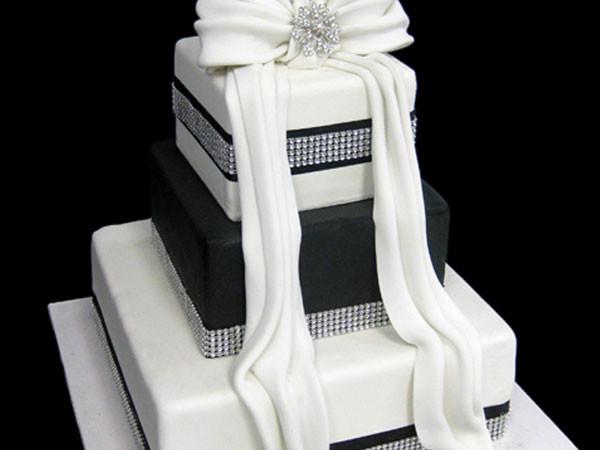 Black Diamond Wedding Cake Freed's Bakery 