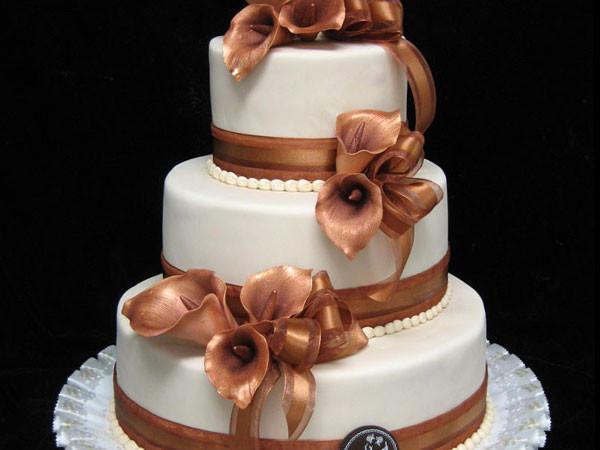 Copper Affair Wedding Cake Freed's Bakery 