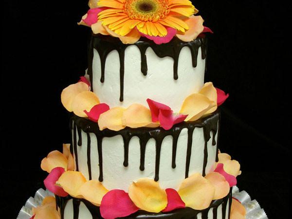 Ganache Petals Wedding Cake Freed's Bakery 