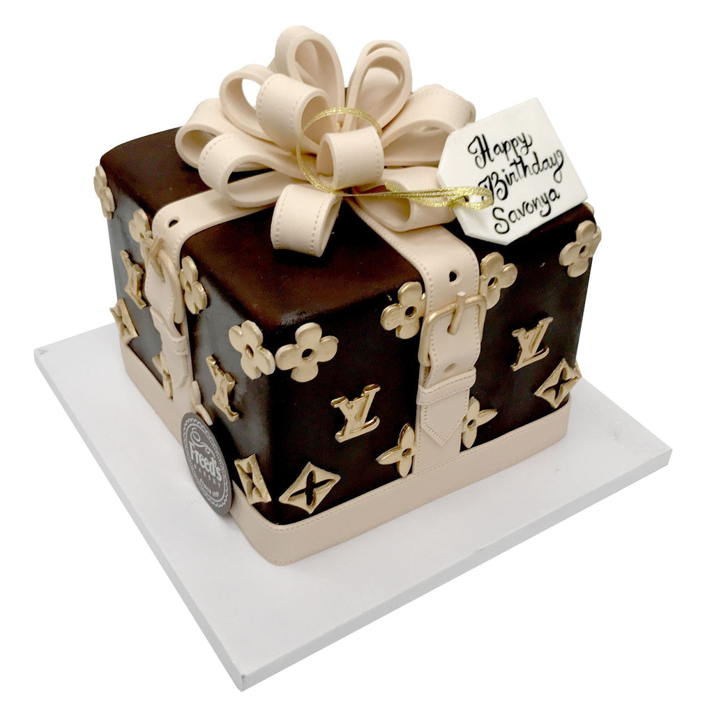 1302 - Louis Vuitton Handbag - Wedding Cakes, Fresh Bakery